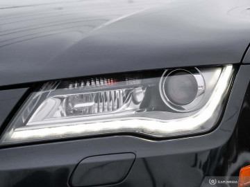 2011 AUDI A4 