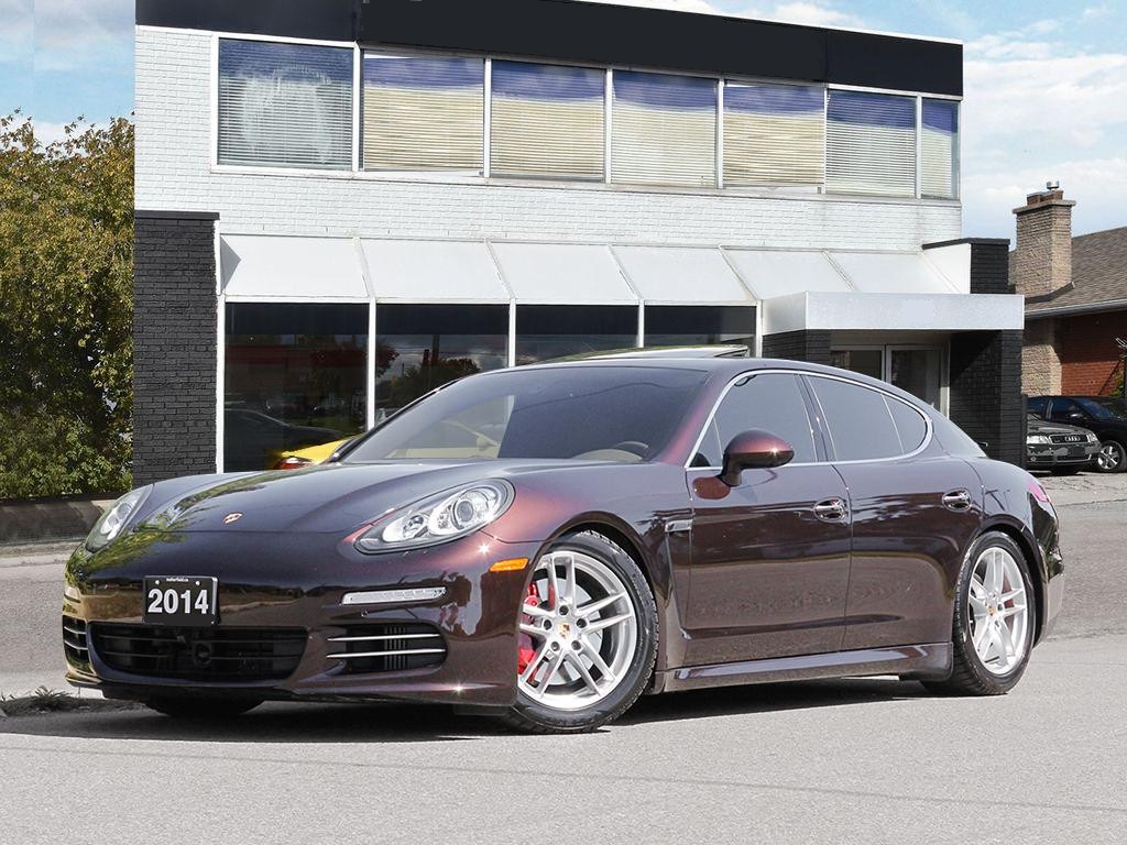 2014 PORSCHE Panamera  4S (4WD)